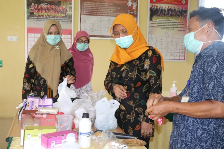 Sosialisasi Keamanan Pangan dan Tes Bahan Pangan